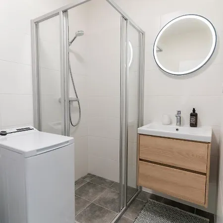 Avocado Victory Port Apartmán